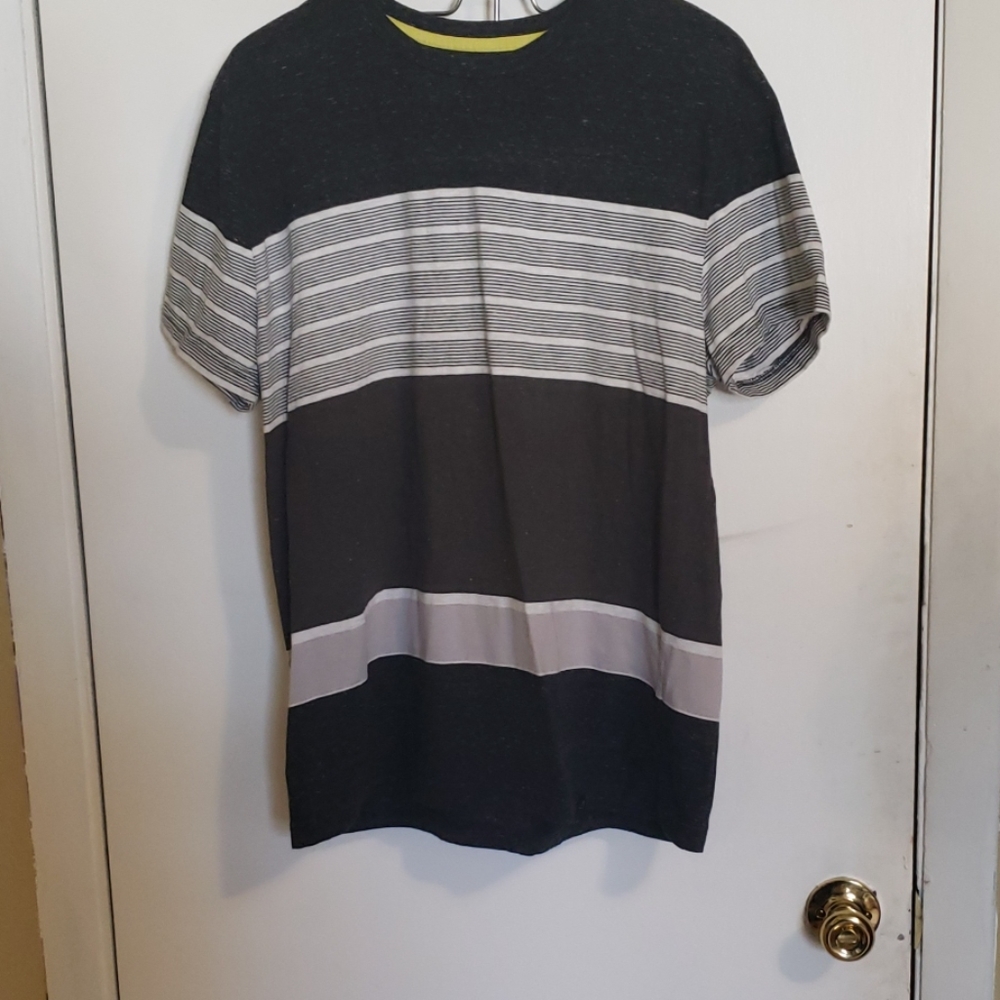 Men's shirt
